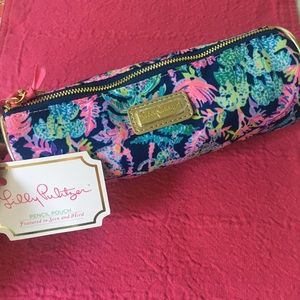 Lilly Pulitzer pencil/cosmetic pouch! NWT! Pattern: “Seen and Herd”